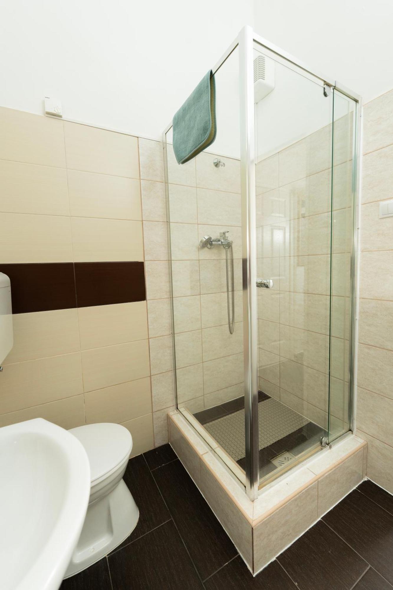 Bakats Square Premium With Ac Apartamento