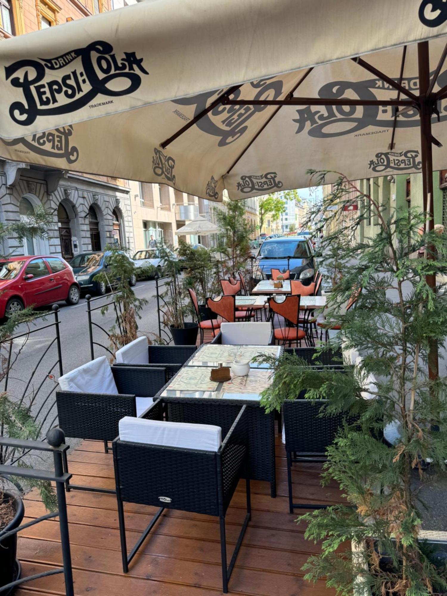 Appartamento Bakats Square Premium With Ac